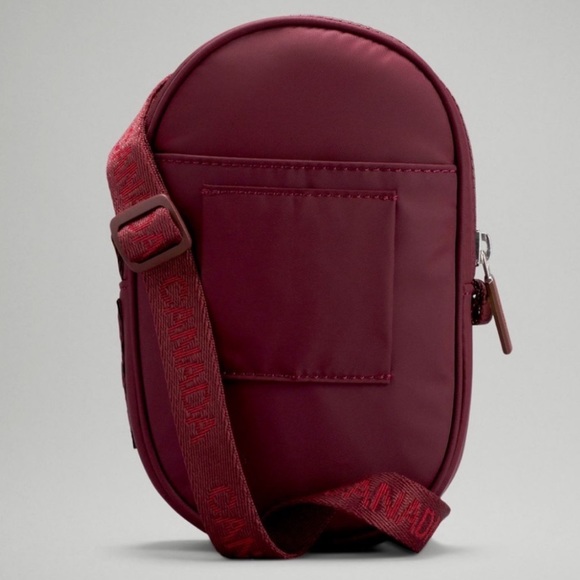 Lululemon Future Legacy Bag Red Merlot - Picture 3 of 10